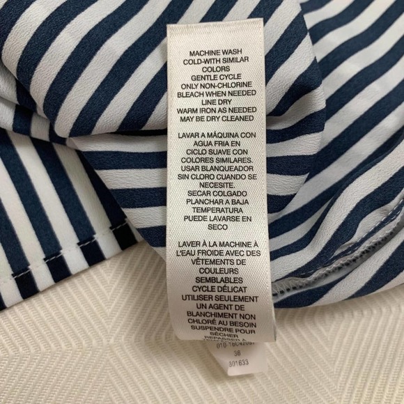 Chico's Veritcal Striped Blouse Top - Picture 9 of 12